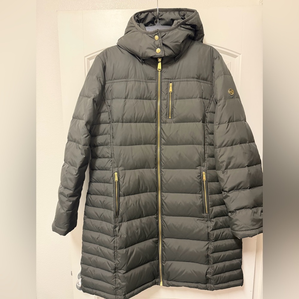 Michael Kors olive green Puffer Jacket with Tan Label and gold zippers .